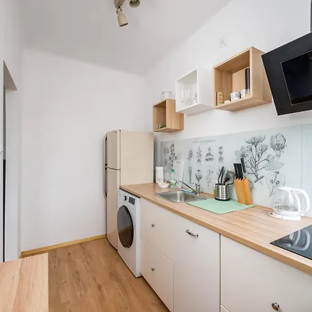 Embassy District By Bookinghost *