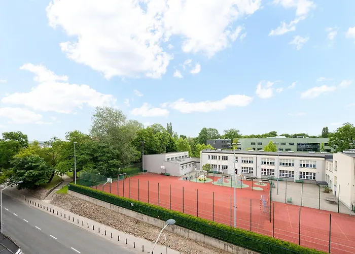 Embassy District By Bookinghost شقة *