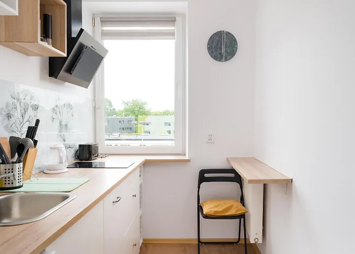 Embassy District By Bookinghost *